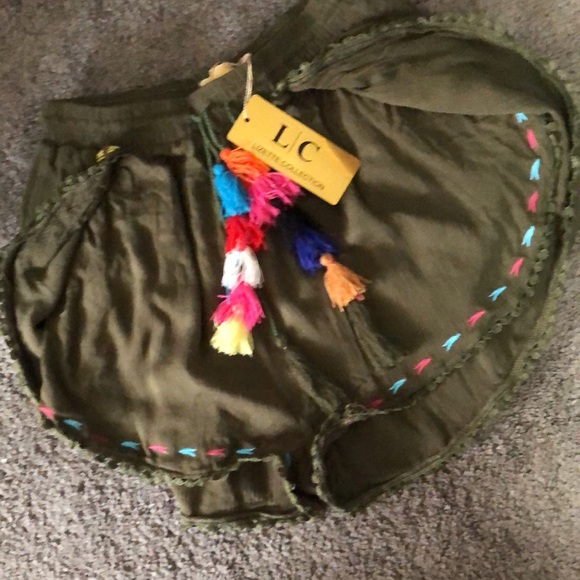 L|C collection shorts - Picture 2 of 8